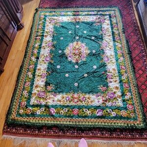 Floral Green and Multicolor Area Rug